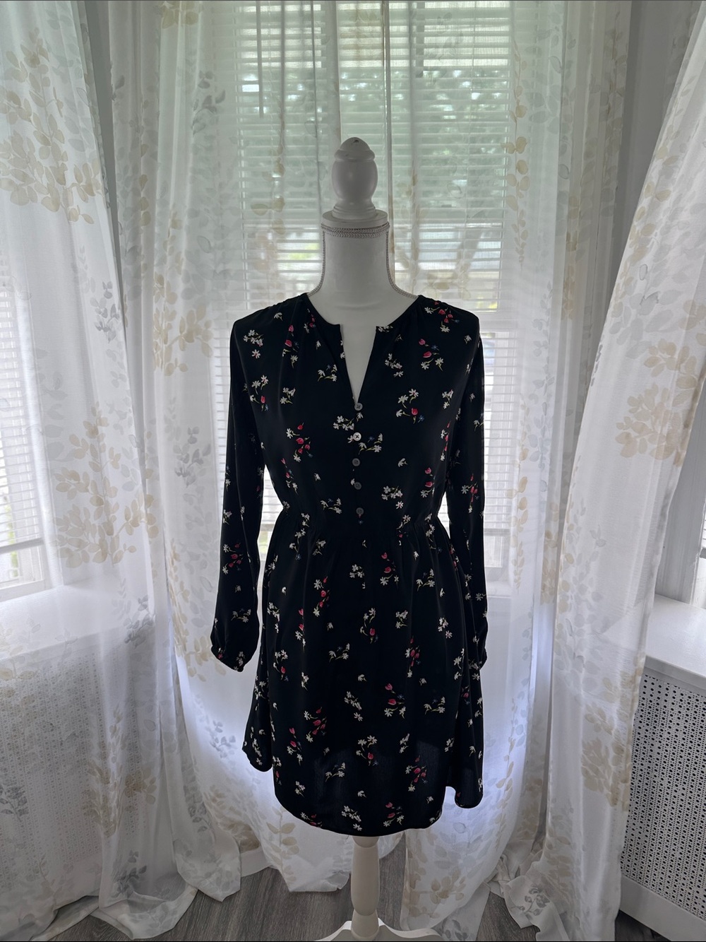 LOFT Black Floral Long-Sleeve Tie-Waist Dress with Pink & White Accents